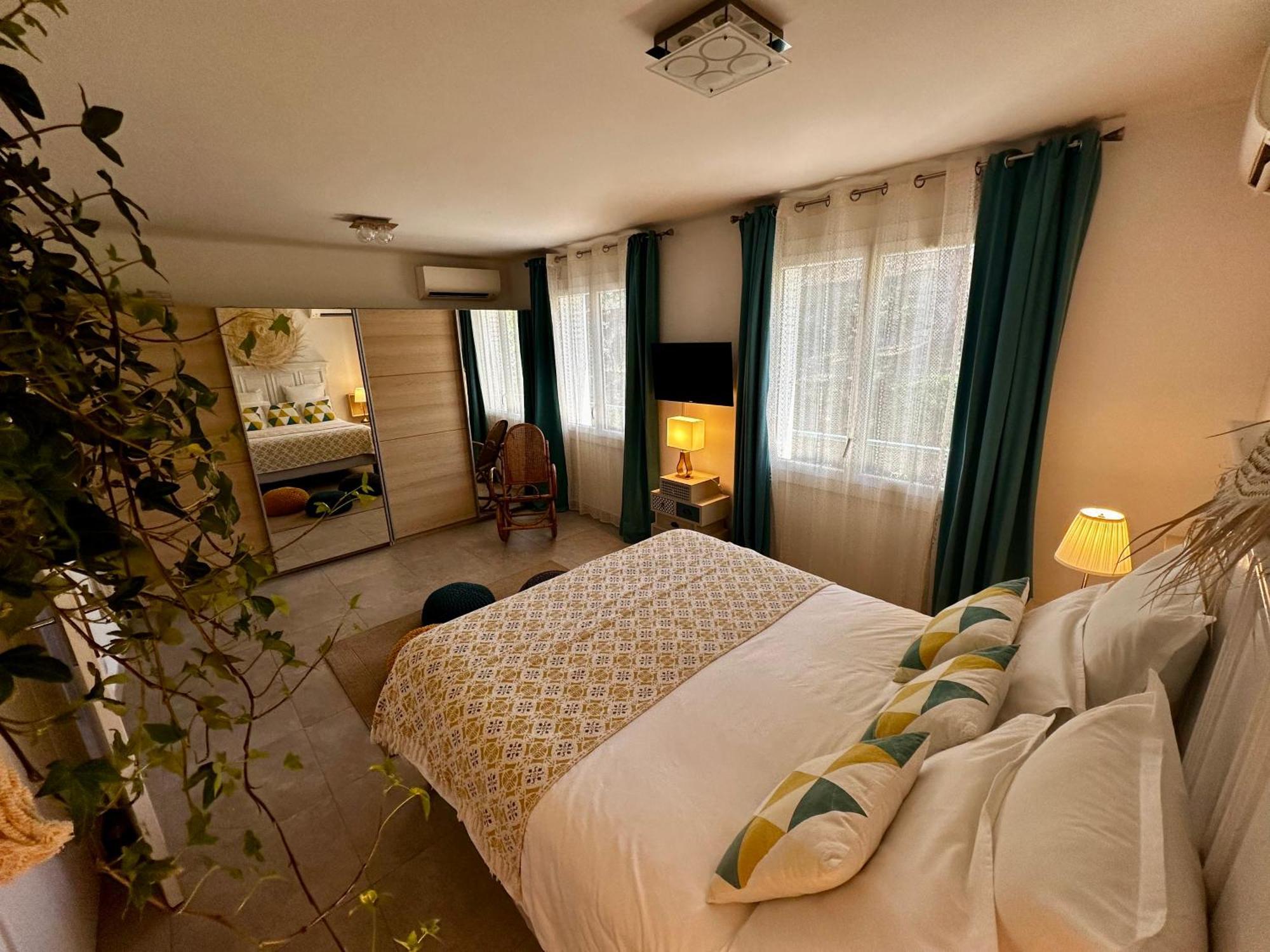 CASSIS 72 m2 Confort et Calme Options Baby bébé Exterior foto